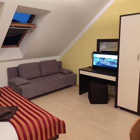 Apartmán Liptov - Hotel Bešeňová Esterno foto